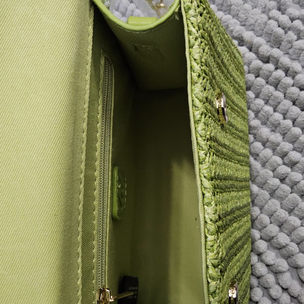 NWOT Green Woven Straw Handbag - Picture 7 of 15
